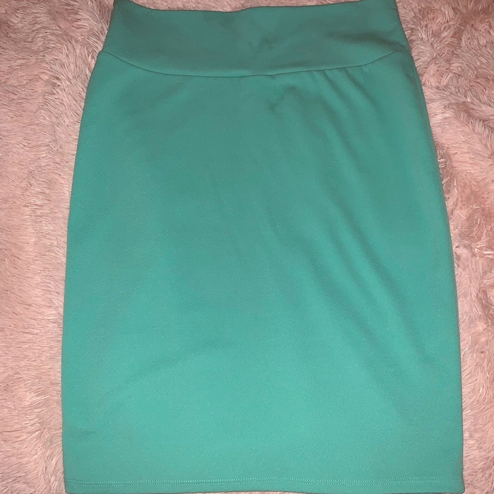 LulaRoe Cassie skirt